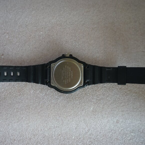 Casio General Unisex Watch MRW-200H-2B2VDF "Works" - Picture 4 of 4
